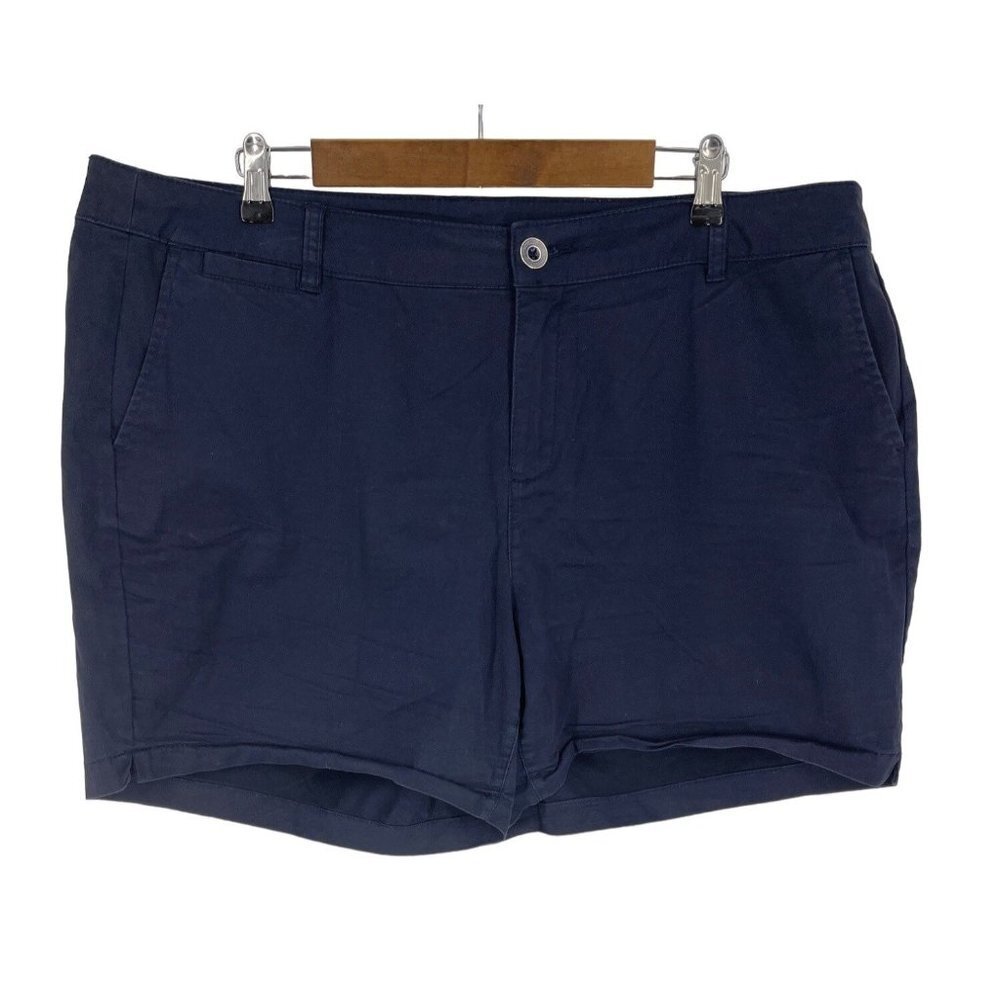 Lane Bryant Women's Chino Shorts Size 18